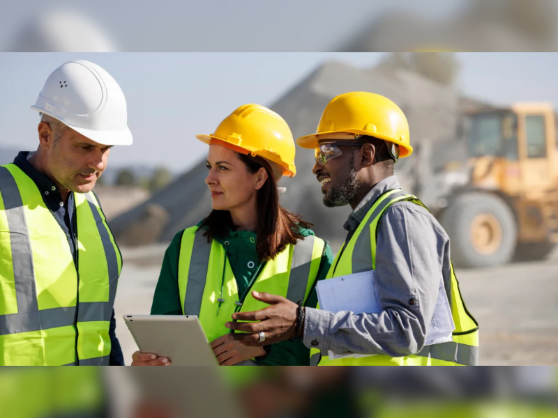 Contractual vs production planning